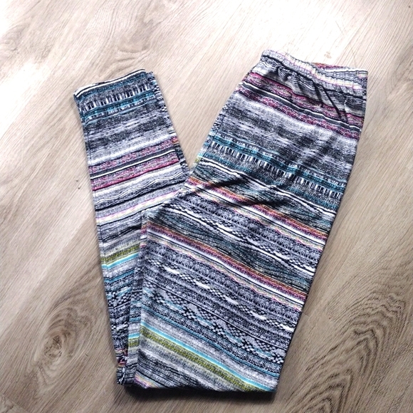 ❤️$4/$18❤️ Butter Soft Leggings EUC - Picture 2 of 4